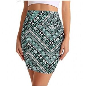 BLT) Charlotte Russe‎ Skirt Women’s Size Medium Blue White Print Short Mini